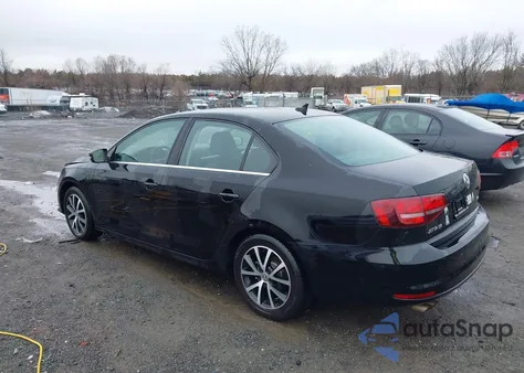 2017 Volkswagen Jetta 1.4T Se z USA, uszkodzony, nr VIN 3VWDB7AJ5HM293993